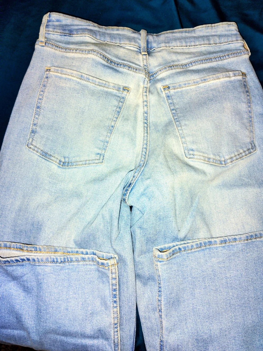 Old Navy Women’s Light Blue Wide Leg Jeans